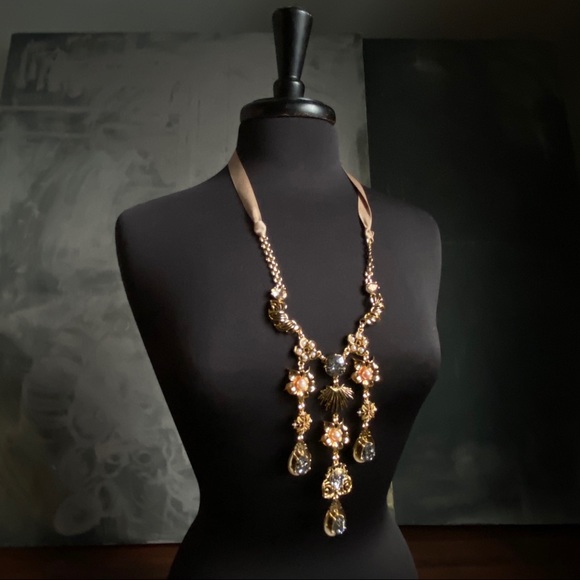 NWT - Badgley Mischka Gold Statement Necklace - Picture 6 of 8